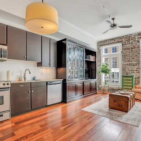 Knockout Loft- Near Plant Riverside Savannah Exterior foto